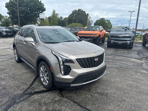 Certified 2023 Cadillac XT4 Premium Luxury FWD image 1