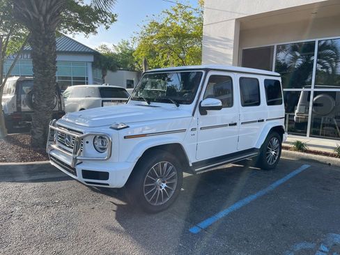 Used 2022 Mercedes-Benz G 550 image 1