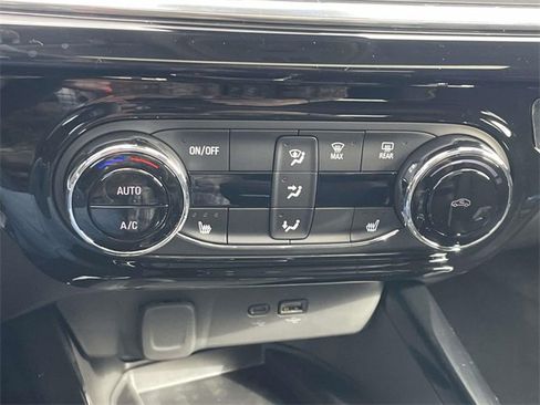 New 2026 Chevrolet Trax ACTIV w/ Sunroof Package image 15