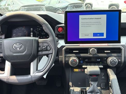 New 2026 Toyota 4Runner TRD Off-Road Premium AWD/4WD image 9