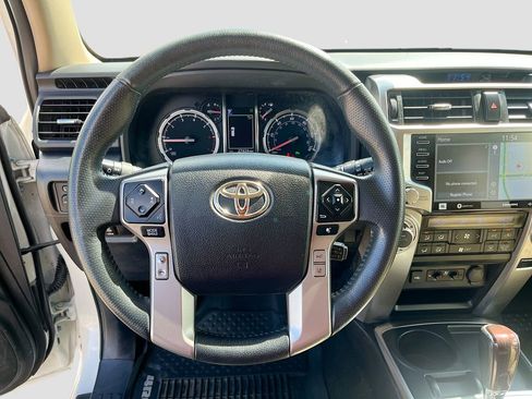 Used 2020 Toyota 4Runner Limited RWD image 11