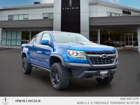 Used 2018 Chevrolet Colorado ZR2 w/ ZR2 Dusk Special Edition AWD/4WD image 2