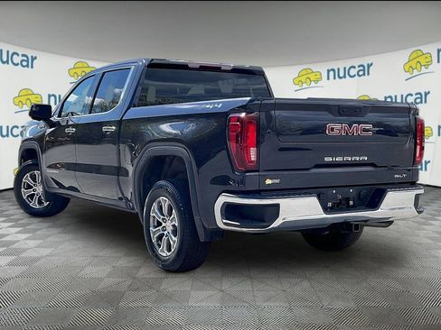 Used 2025 GMC Sierra 1500 SLT AWD/4WD image 4