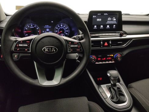 Used 2019 Kia Forte LXS FWD image 22