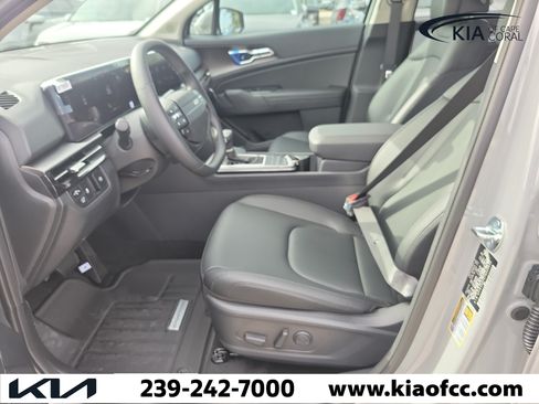 New 2026 Kia Sportage EX FWD image 20
