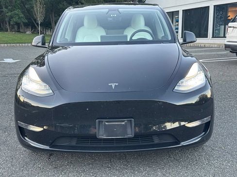 Used 2020 Tesla Model Y Long Range AWD/4WD image 2