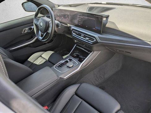 Used 2023 BMW 330i xDrive Sedan w/ Premium Package image 22