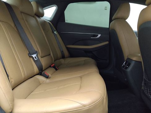 Used 2020 Hyundai Sonata Limited FWD image 19