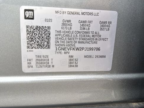 Used 2023 Chevrolet Traverse LS image 41