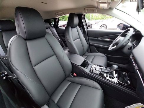 New 2025 MAZDA CX-30 AWD 2.5 S w/ Select Sport Pkg image 10