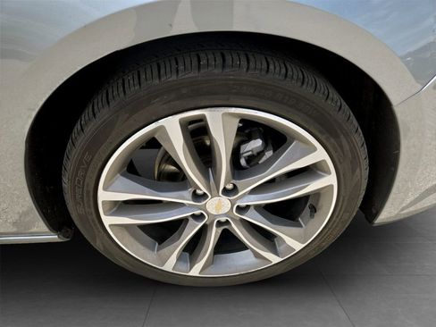 Used 2024 Chevrolet Malibu LT FWD image 34