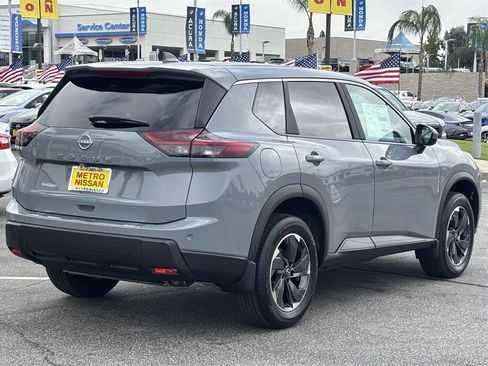 New 2026 Nissan Rogue SV image 2