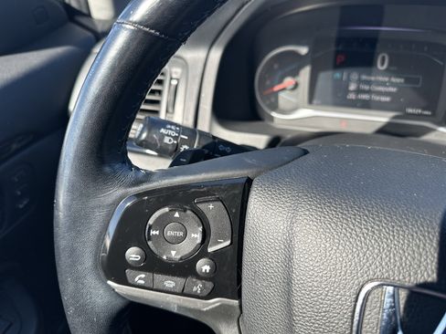 Used 2020 Honda Pilot Touring image 22