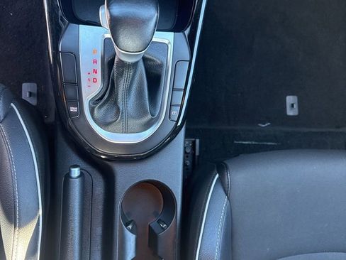 Used 2023 Kia Forte GT-Line image 22