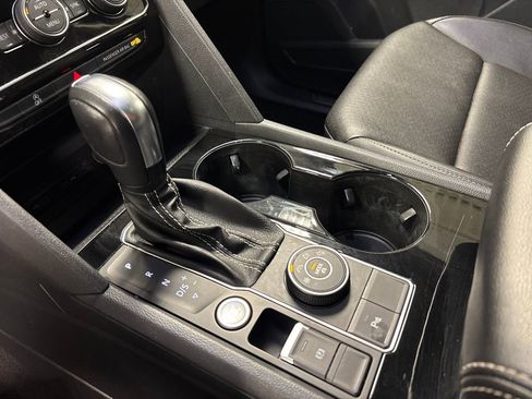 Used 2022 Volkswagen Atlas SE image 39