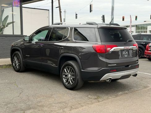 Used 2017 GMC Acadia SLT image 7