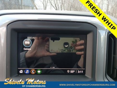 Used 2022 Chevrolet Silverado 1500 Custom image 18