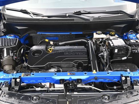 Used 2024 Chevrolet Equinox LS image 15