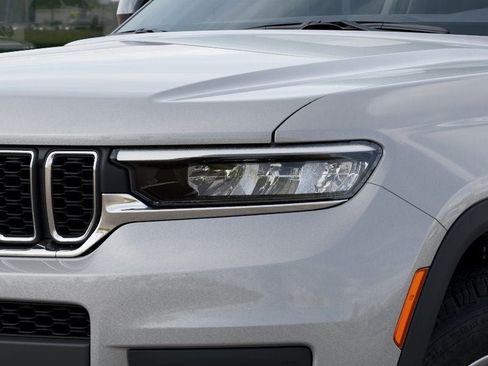 New 2026 Jeep Grand Cherokee L Laredo AWD/4WD image 10
