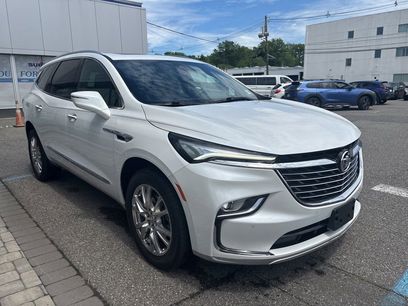 Used 2024 Buick Enclave Essence w/ Experience Buick Package