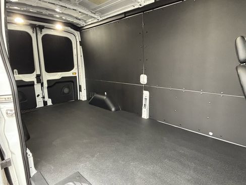 New 2026 Ford Transit 250 148 Medium Roof w/ Load Area Protection Package image 18