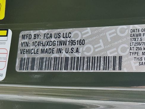 Used 2022 Jeep Wrangler Unlimited Sport AWD/4WD image 23