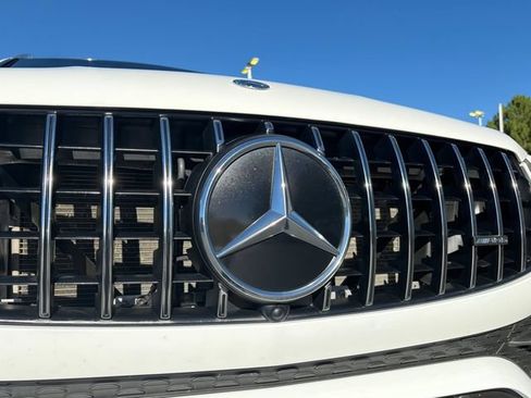 Used 2021 Mercedes-Benz GLC 43 AMG 4MATIC image 22