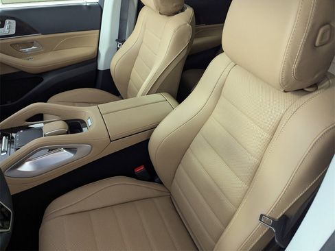 New 2026 Mercedes-Benz GLE 450 4MATIC image 8