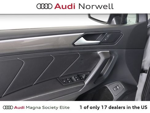 Used 2024 Volkswagen Tiguan SE R-Line AWD/4WD image 16