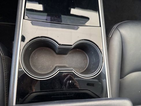 Used 2018 Tesla Model 3 Long Range image 27