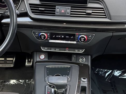Used 2018 Audi SQ5 Premium Plus w/ Navigation Package AWD/4WD image 21