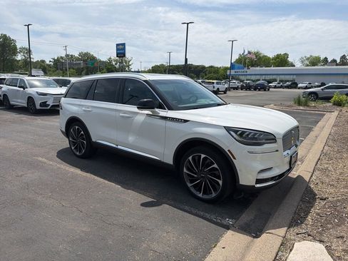 Used 2023 Lincoln Aviator Reserve w/ Equipment Group 201A AWD/4WD image 28