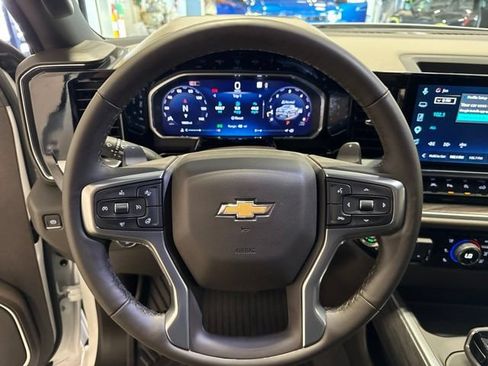 Used 2026 Chevrolet Silverado 1500 LTZ AWD/4WD image 21