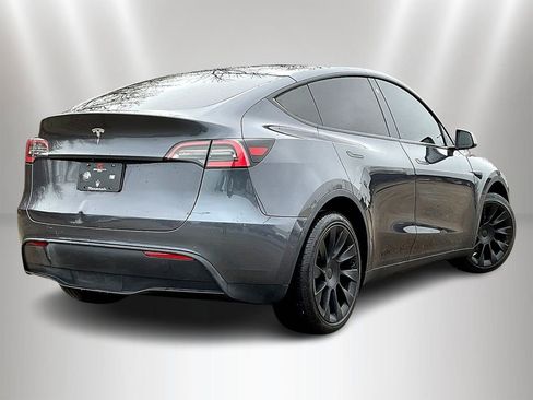 Used 2021 Tesla Model Y Long Range AWD/4WD image 6