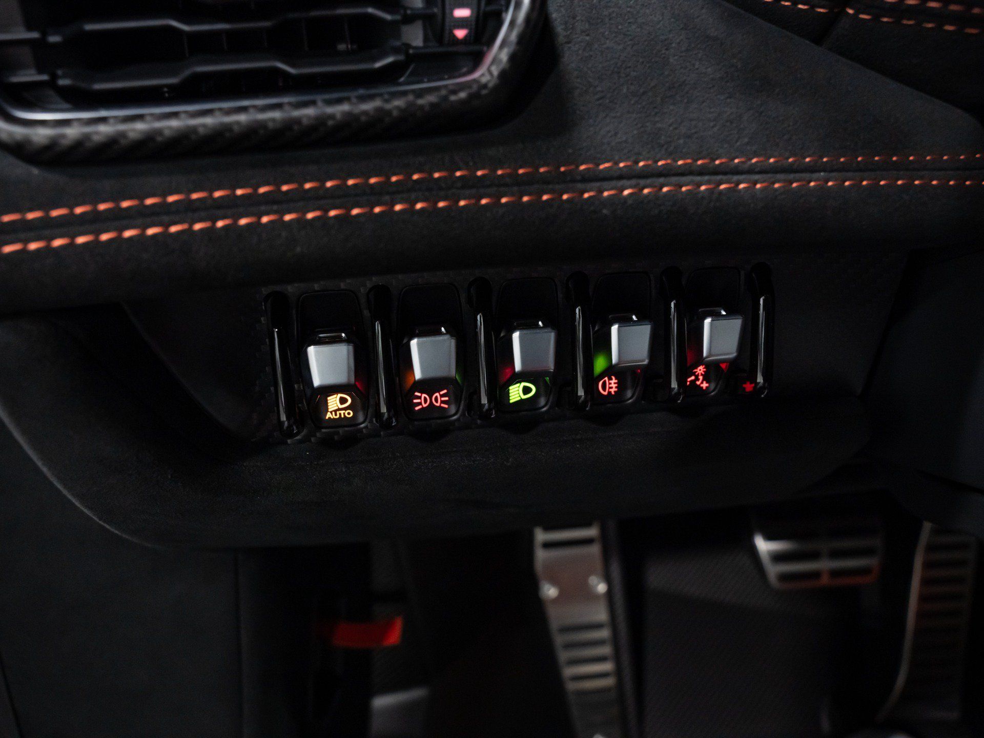 Used 2024 Lamborghini Huracan STO RWD image 64