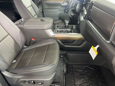 New 2026 Chevrolet Silverado 1500 High Country image 15