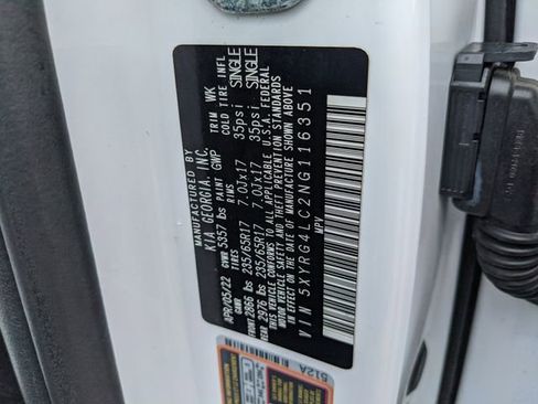 Used 2022 Kia Sorento LX image 32