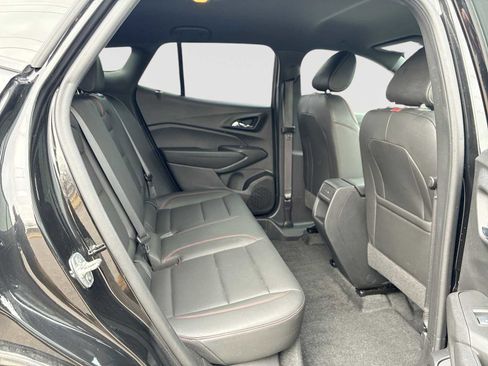 Certified 2024 Chevrolet Trax RS w/ Driver Confidence Package image 26