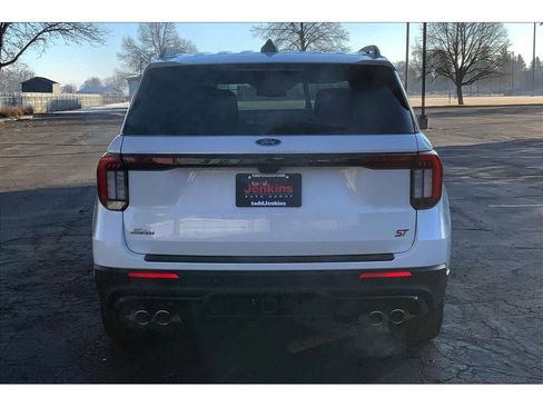 Used 2025 Ford Explorer ST w/ Sun And Sound Package image 4