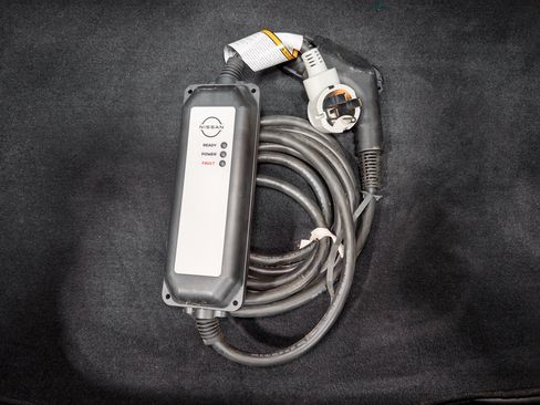 Used 2023 Nissan Leaf SV Plus FWD image 6