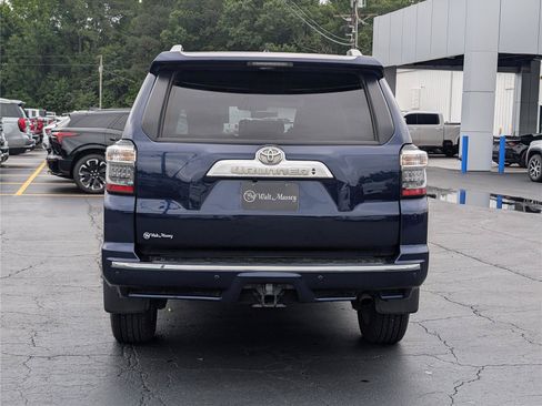 Used 2023 Toyota 4Runner Limited AWD/4WD image 4