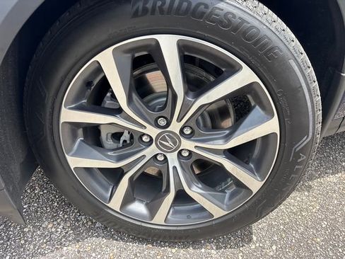 Used 2023 Acura MDX FWD w/ Technology Package image 2