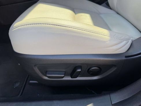 Used 2024 MAZDA CX-30 AWD 2.5 S w/ Preferred Package image 17