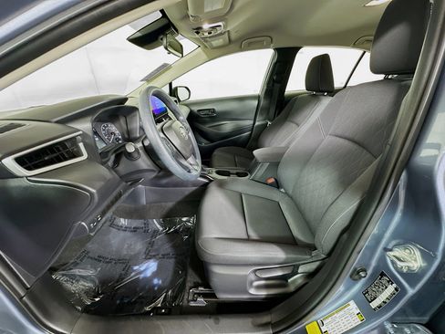 Used 2025 Toyota Corolla LE image 12