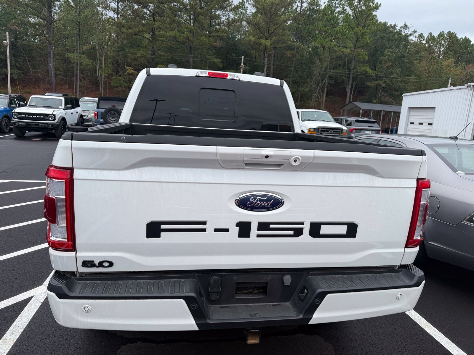 Used 2023 Ford F150 Lariat AWD/4WD image 6