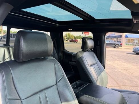 Used 2016 Ford F150 XLT w/ Equipment Group 302A Luxury AWD/4WD image 32