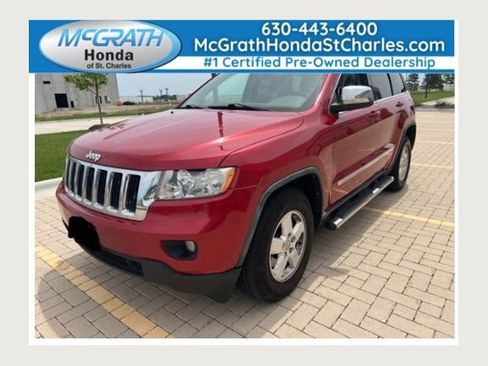 Used 2011 Jeep Grand Cherokee Laredo w/ Mopar Chrome Edition Group AWD/4WD image 1