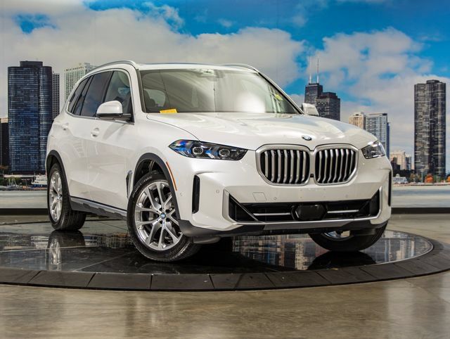 Used 2025 BMW X5 xDrive40i w/ Premium Package AWD/4WD image 1