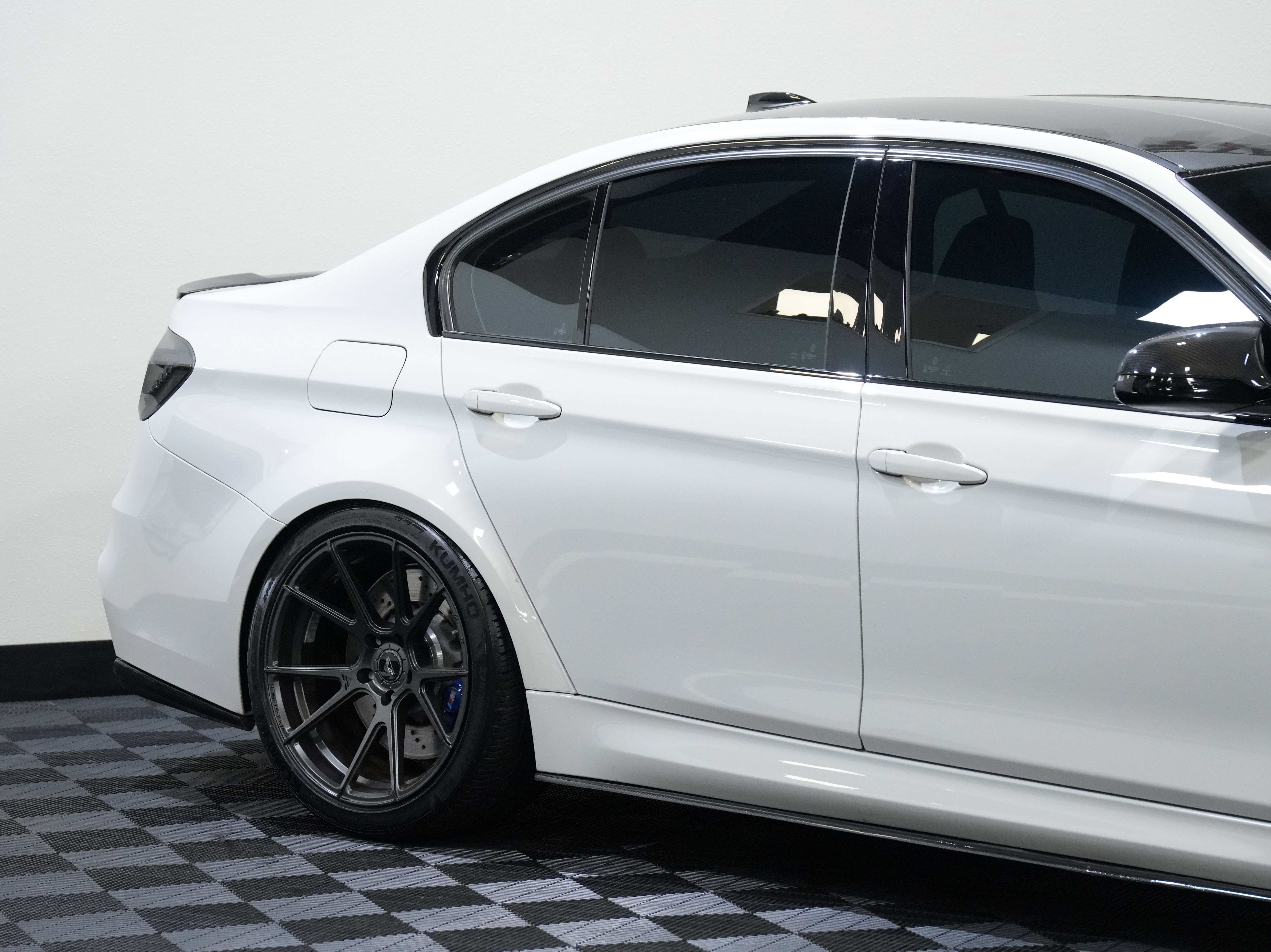 Used 2017 BMW M3 RWD image 14