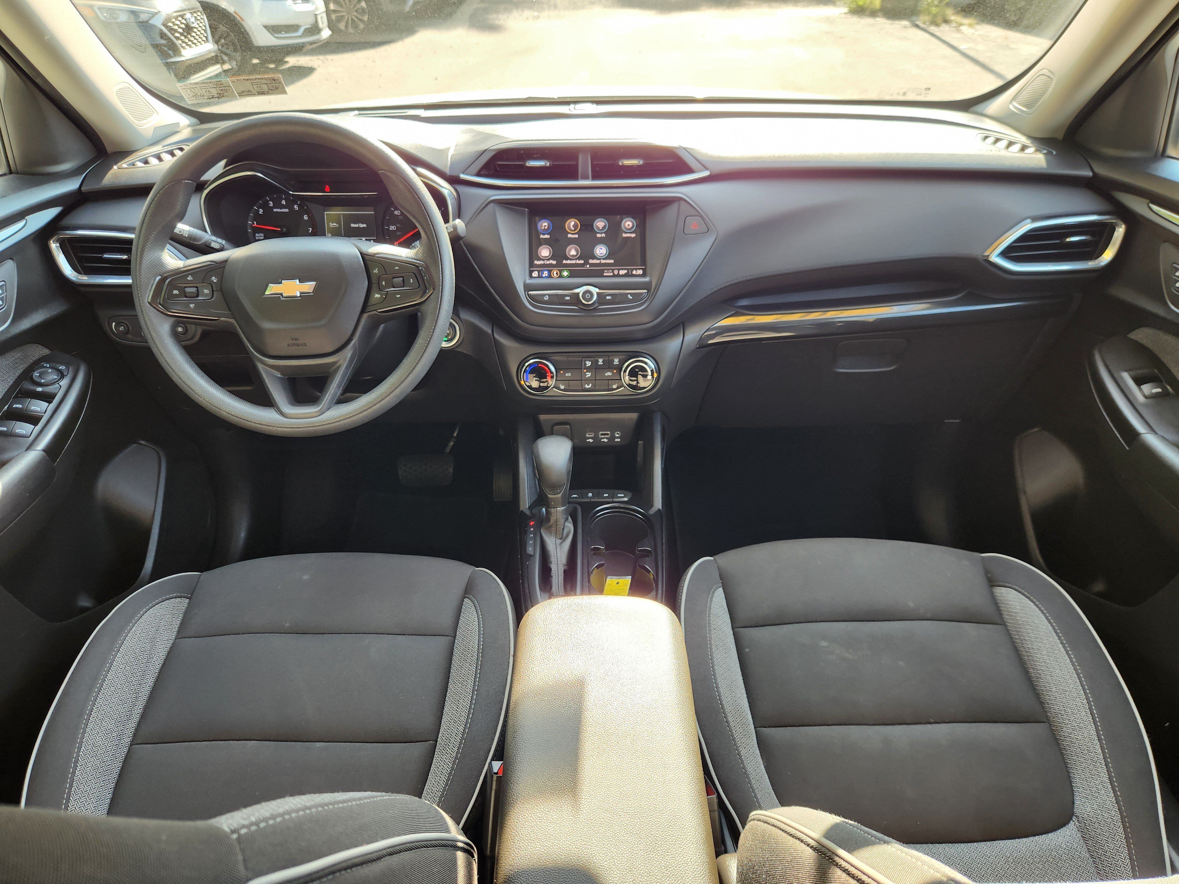 Used 2023 Chevrolet TrailBlazer LT AWD/4WD image 8
